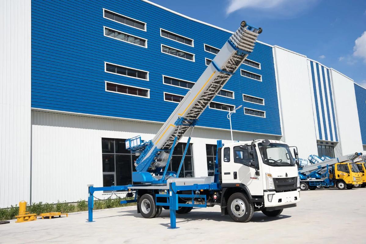 山阳小型云梯车上料车租赁多少钱