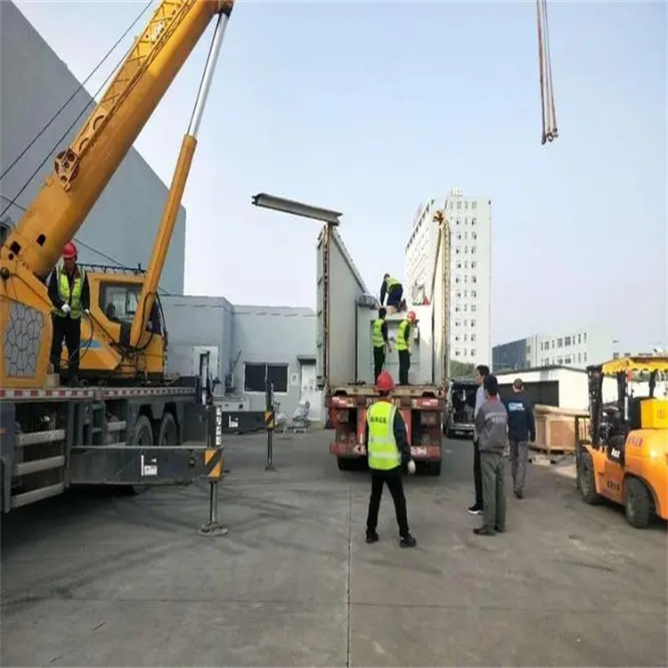 山阳如何找到附近的吊车救援服务