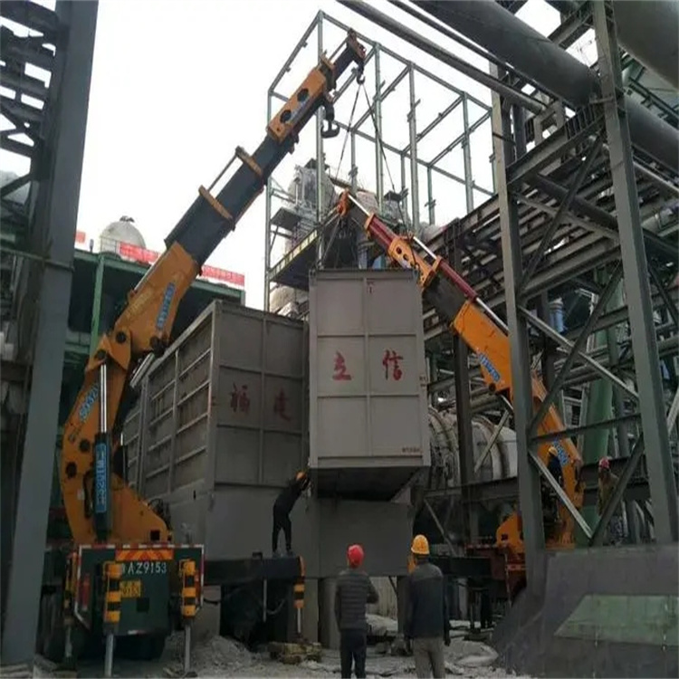 山阳折臂吊车租赁电话