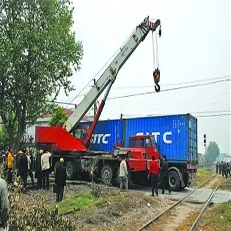 山阳如何快速找到附近的吊车救援公司